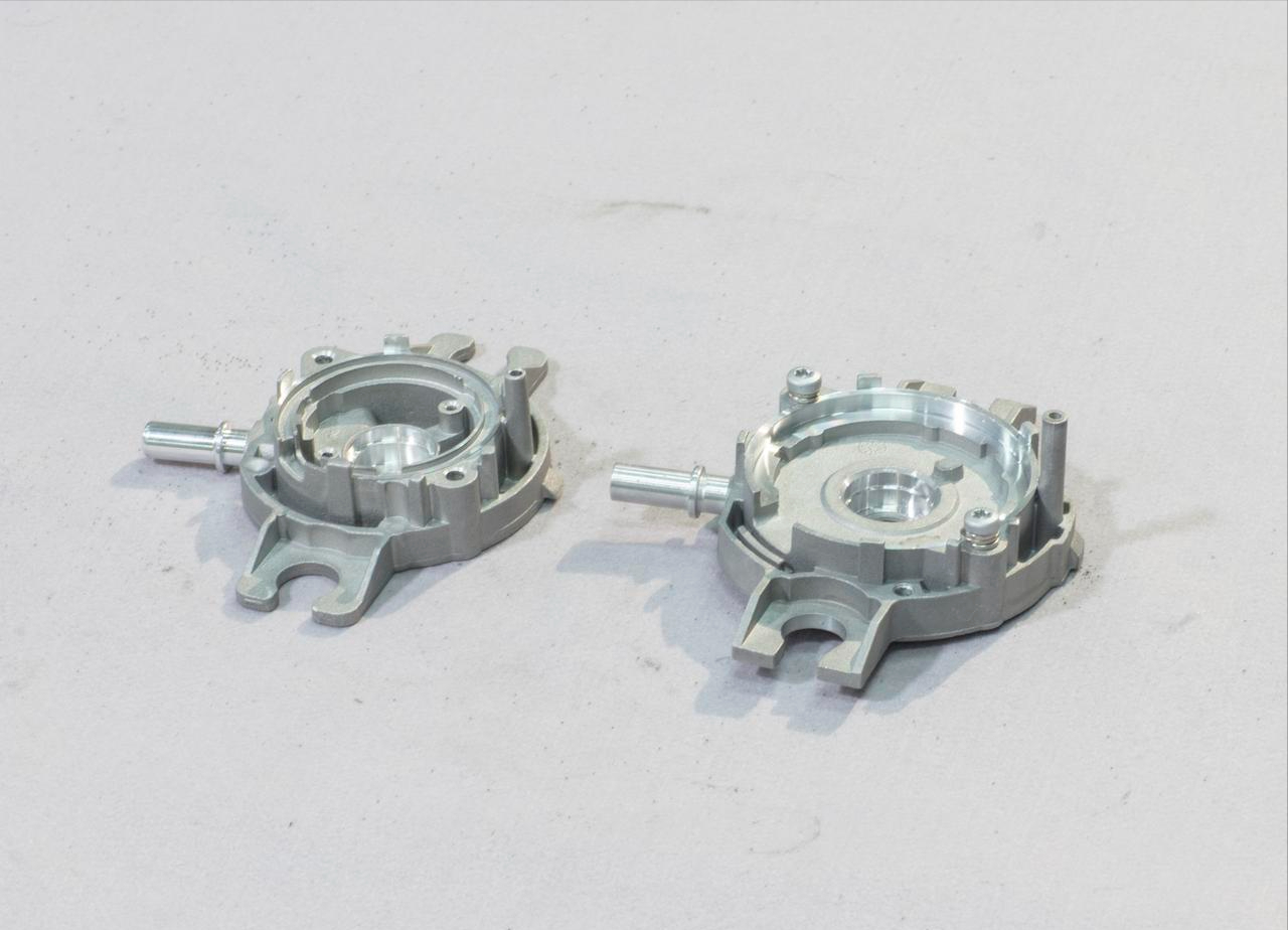 半导体设备精密夹具的公差要求和加工策略